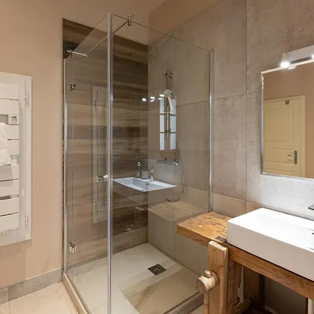 A Travers Champs Avec Sauna Et Parking Apartment