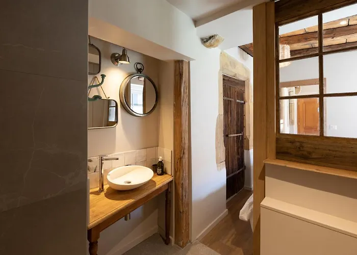 A Travers Champs Avec Sauna Et Parking Daire Colmar